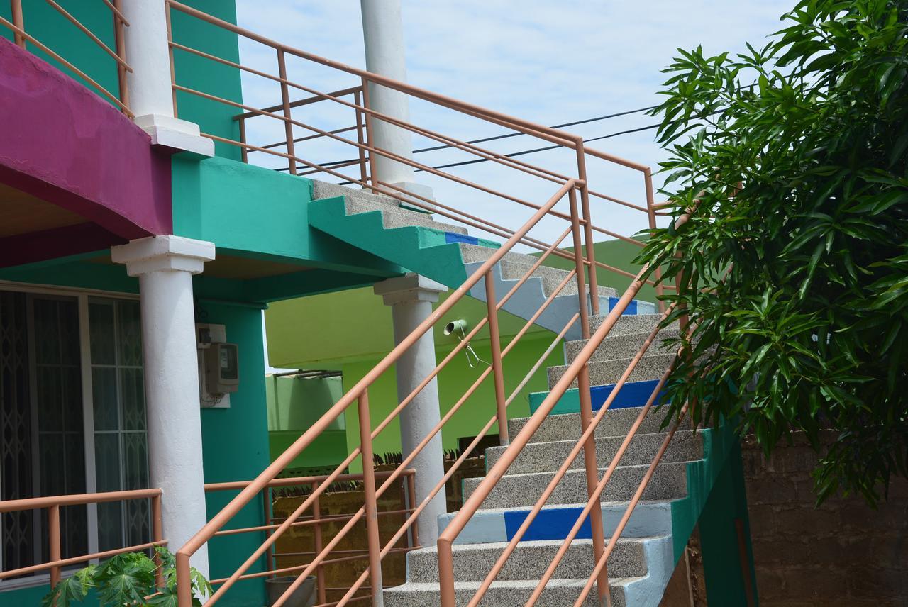 The Accra Backpackers Hostel Buitenkant foto